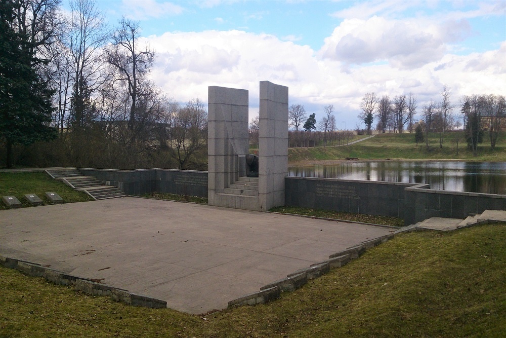 Memorial Complex Victims World War II Tartu #4
