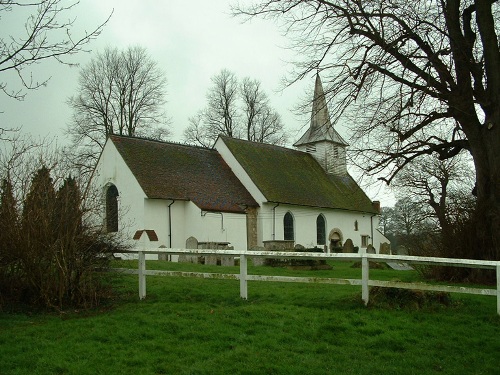 Oorlogsgraven van het Gemenebest St Mary and All Saints Churchyard