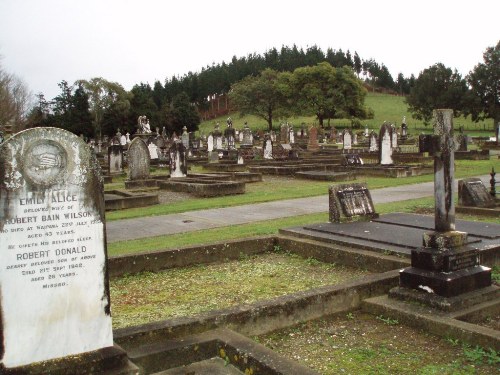 Commonwealth War Grave Waipawa Cemetery #1