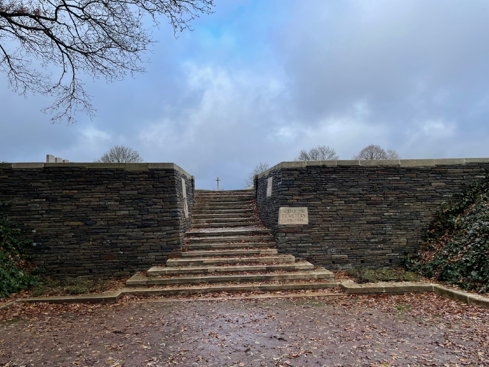 Oorlogsbegraafplaats van het Gemenebest Guards' Cemetery #4