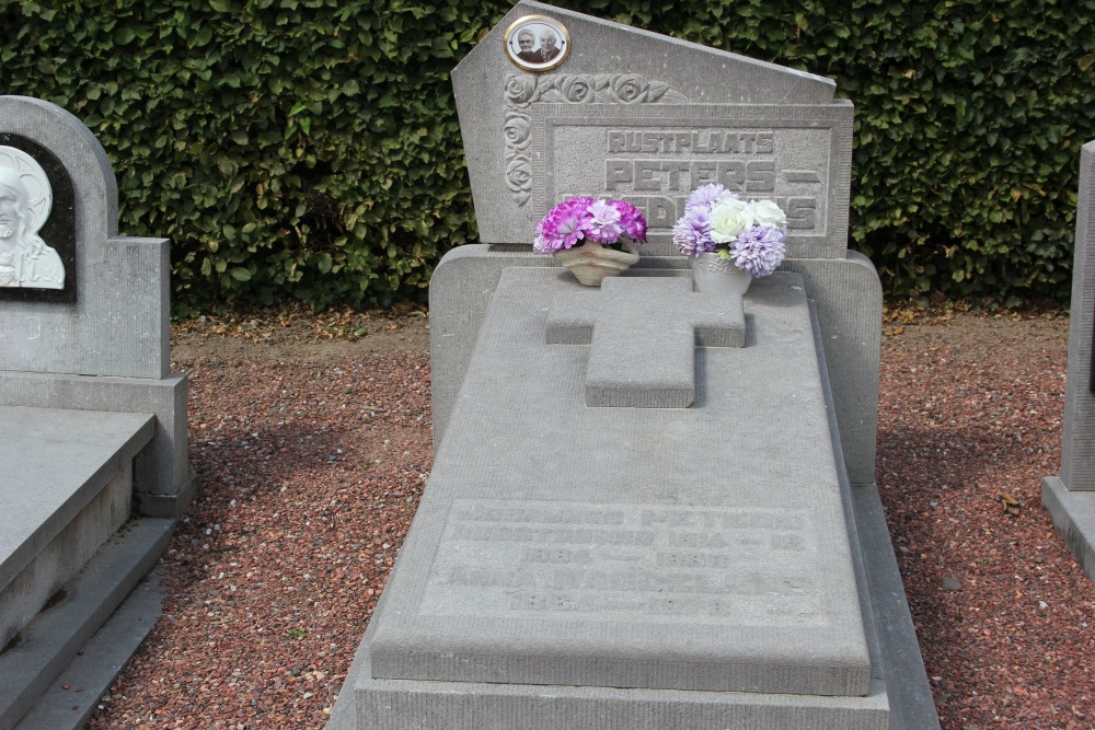 Belgian Graves Veterans Beverst #5