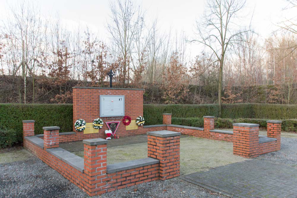 Oorlogsmonument Slachtoffers Bevrijding Beerse #5