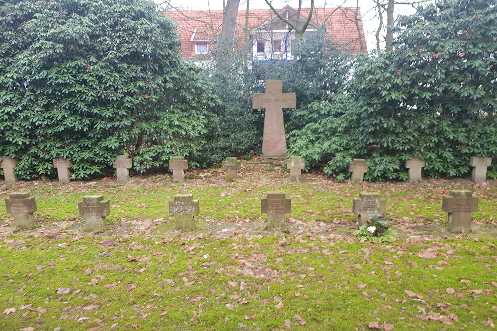 Duitse Oorlogsgraven Wehrmacht Nienburg #1