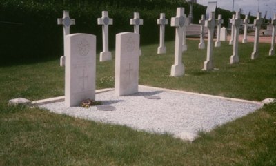 Commonwealth War Graves La Fleche #1
