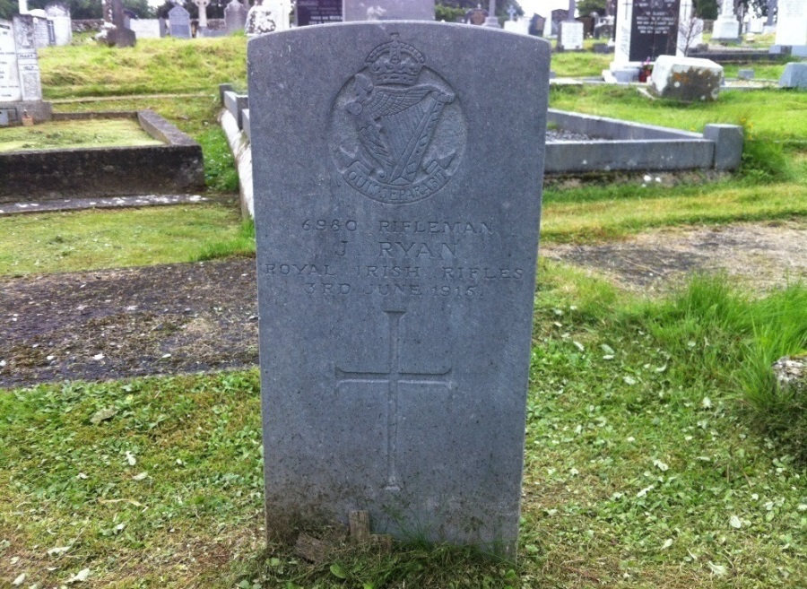 Oorlogsgraf van het Gemenebest Old Court Cemetery #1