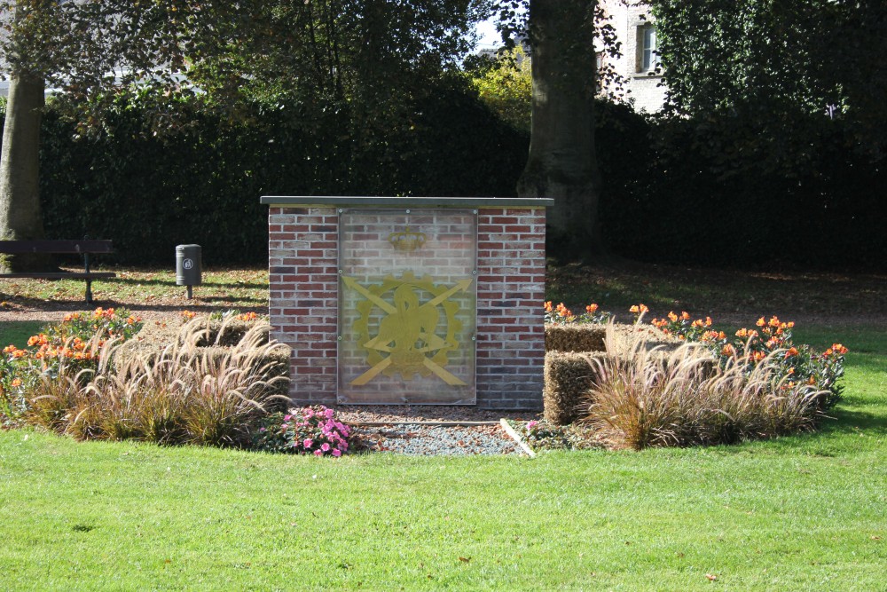 Memorial 20e Battalion Logistics #1