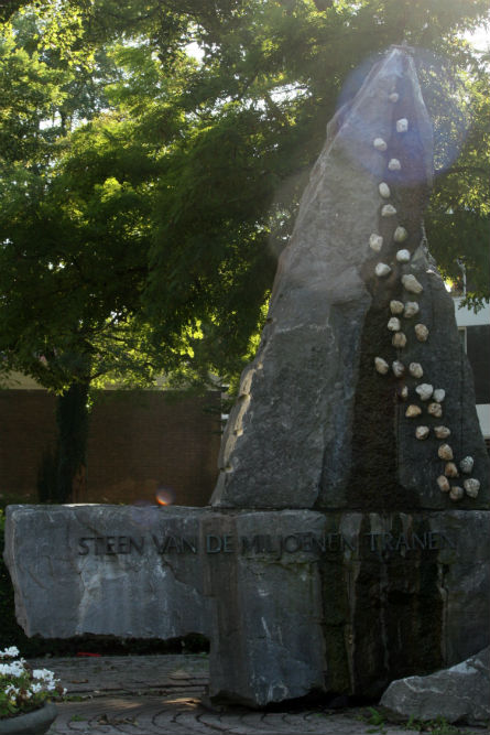 Monument Burgerslachtoffers Rotterdam #5