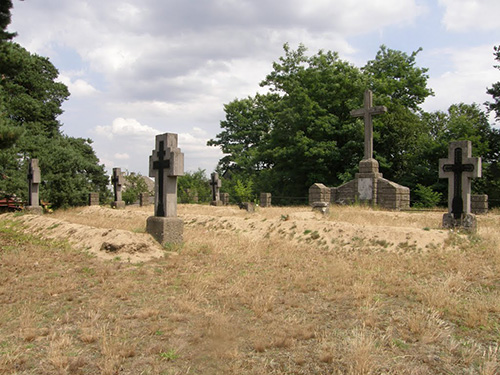 Austro-Hungarian War Cemetery No. 272