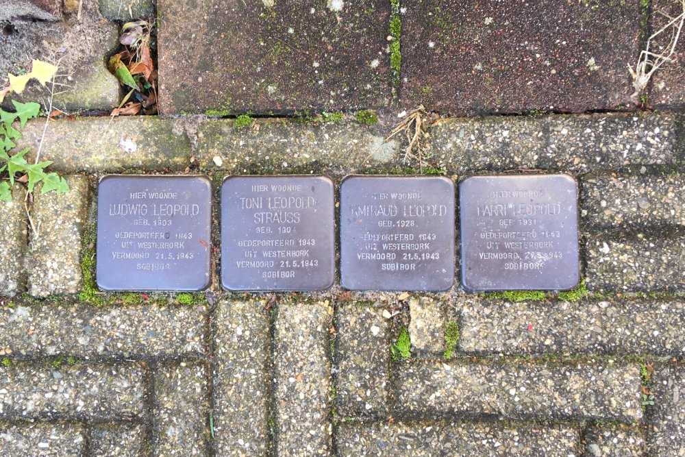 Stolpersteine Hoge Larenseweg 93 #1