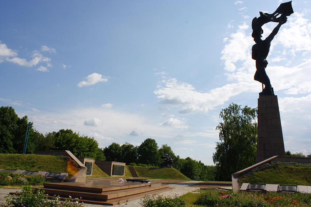 Balyko-Shchuchynka Soviet War Cemetery #1