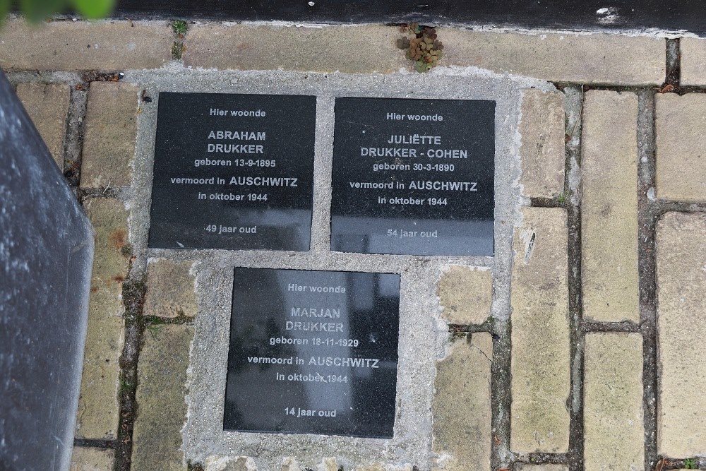 Memorial Stones Luttik Oudorp 55 #1
