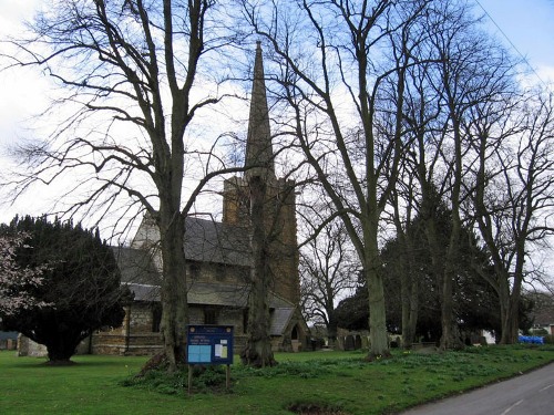 Oorlogsgraf van het Gemenebest St. Nicholas Churchyard