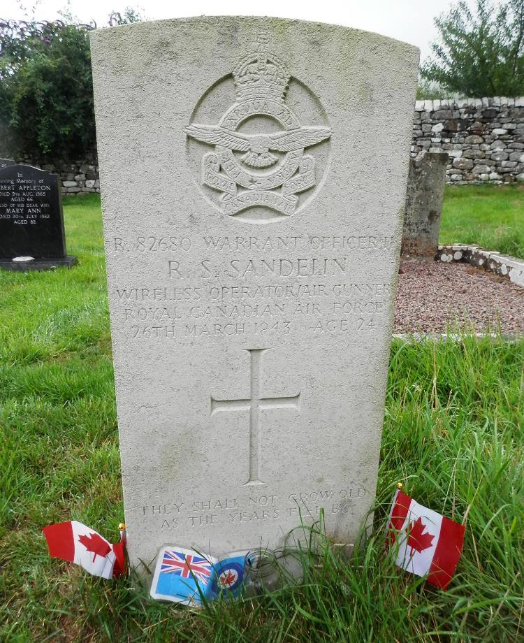 Commonwealth War Grave Gunnerside Methodist Chapelyard