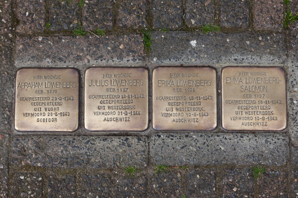 Stolpersteine Steenstraat 2