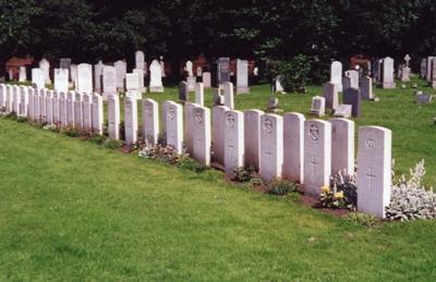 Commonwealth War Graves Seafield Cemetery #1