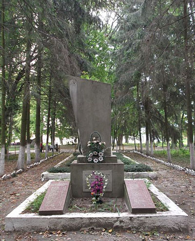 Mass Graves Soviet Soldiers & Resistance Fighters Tuchin #3