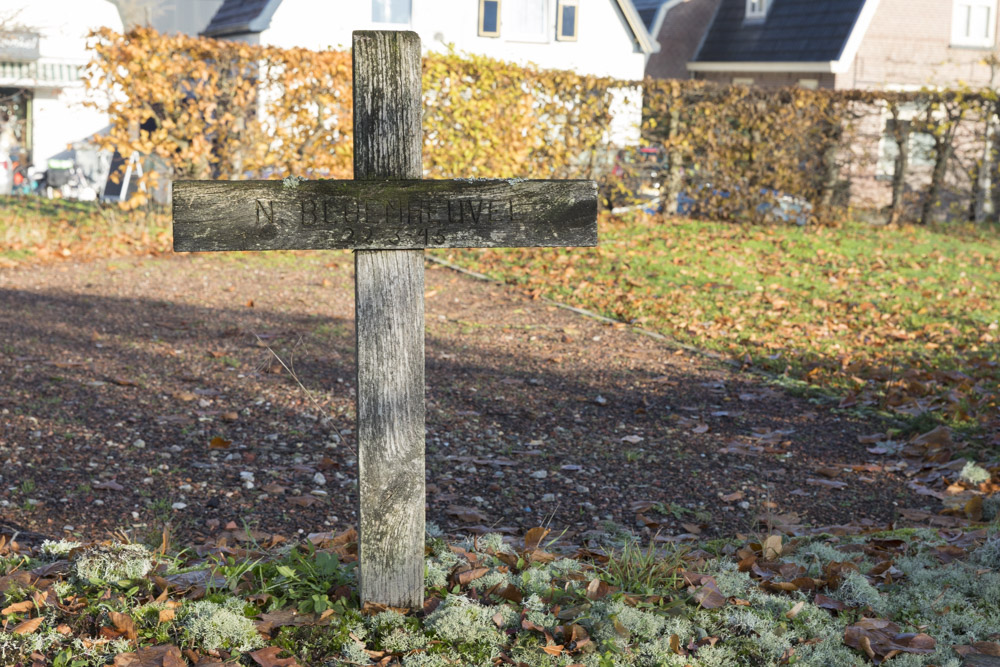 Dutch War Graves General Cemetery Terborg #4