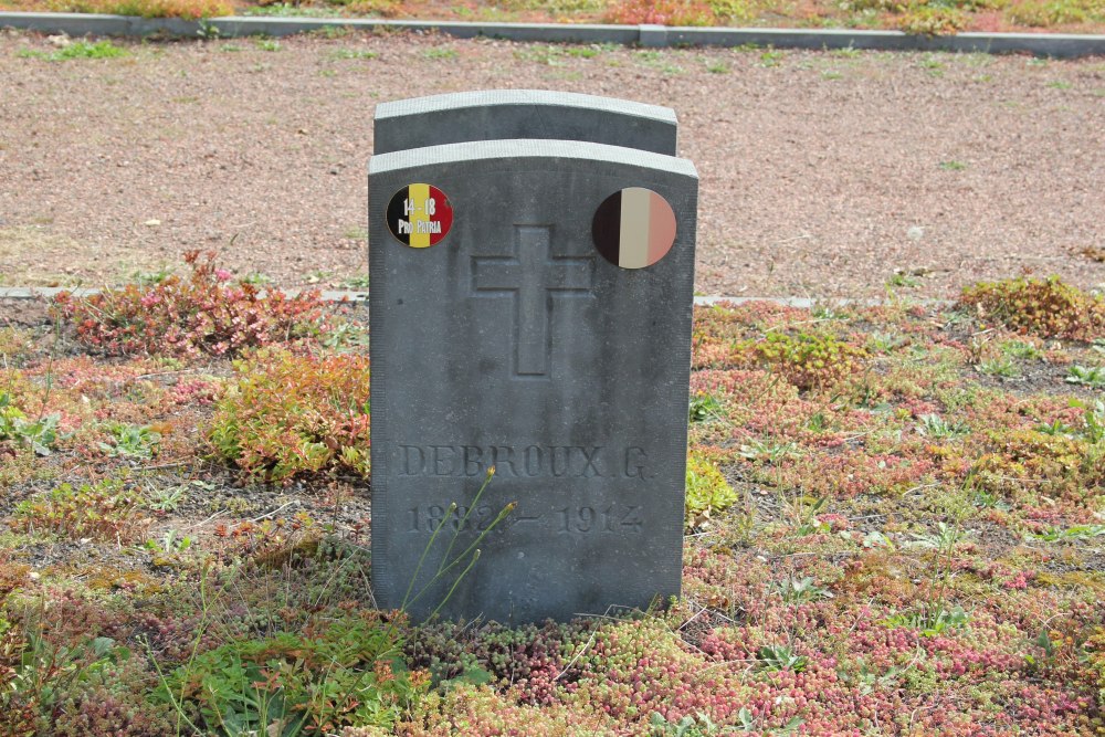 Belgische Oorlogsgraven Lasne	 #1