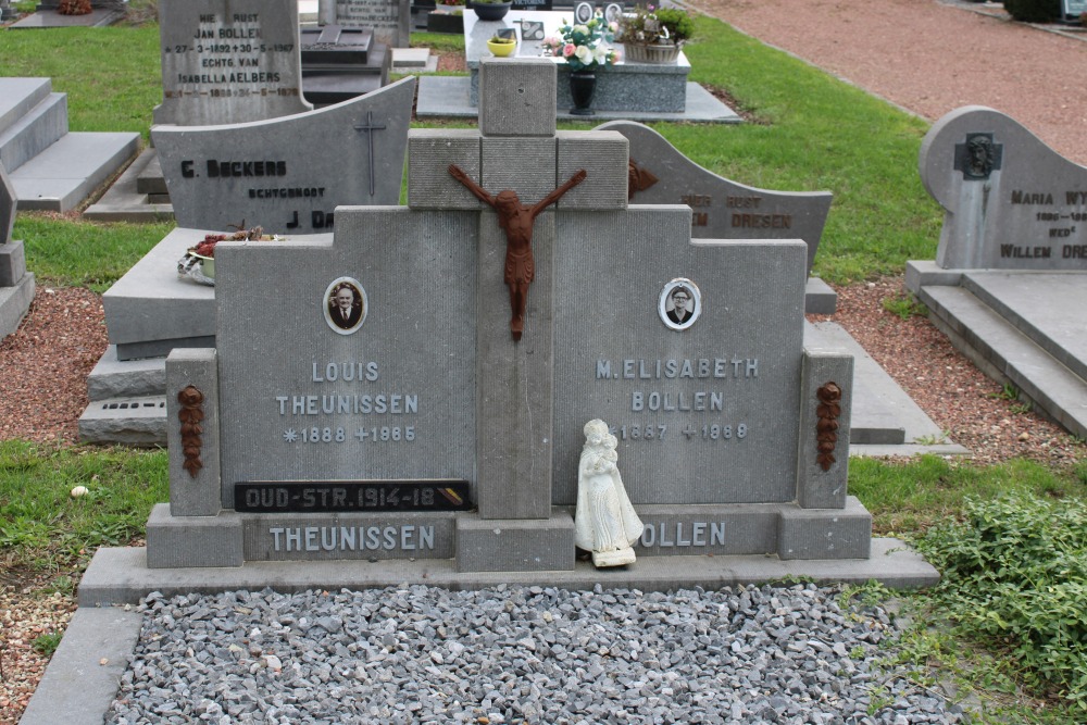 Belgische Graven Oudstrijders Uikhoven #2