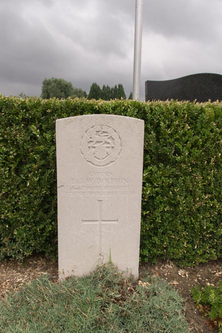 Commonwealth War Graves Ploegsteert #4
