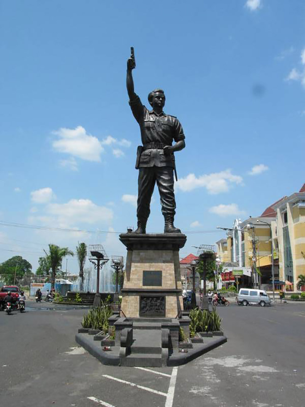 Monument Slamet Rijadi #1