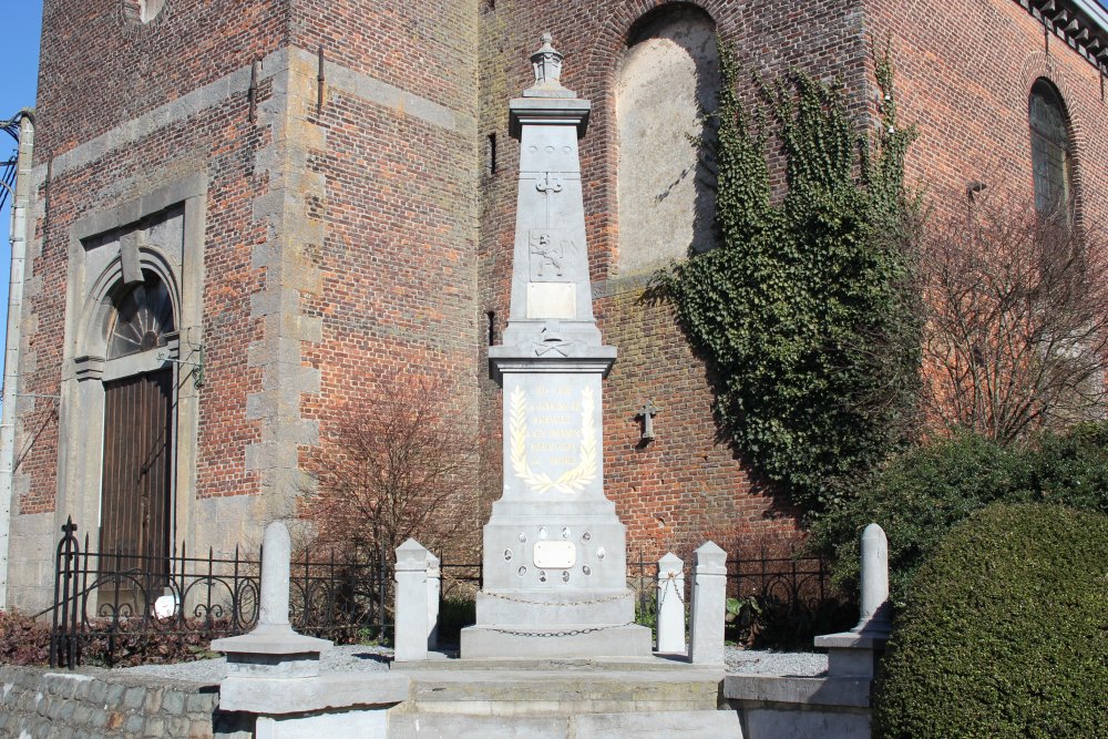 Oorlogsmonument Mainvault #2