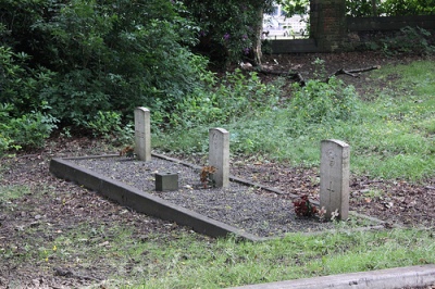 Commonwealth War Graves Bury Cemetery #1