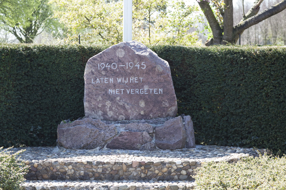 Oorlogsmonument Lunteren #1