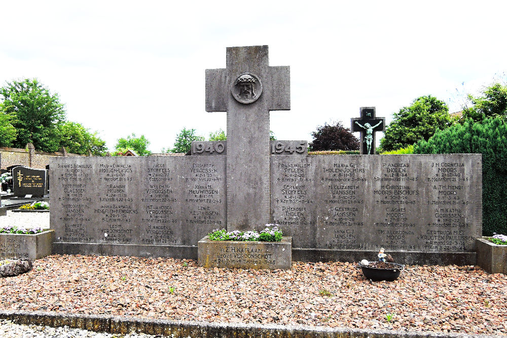 War Memorial and Collective Grave Koningsbosch #5
