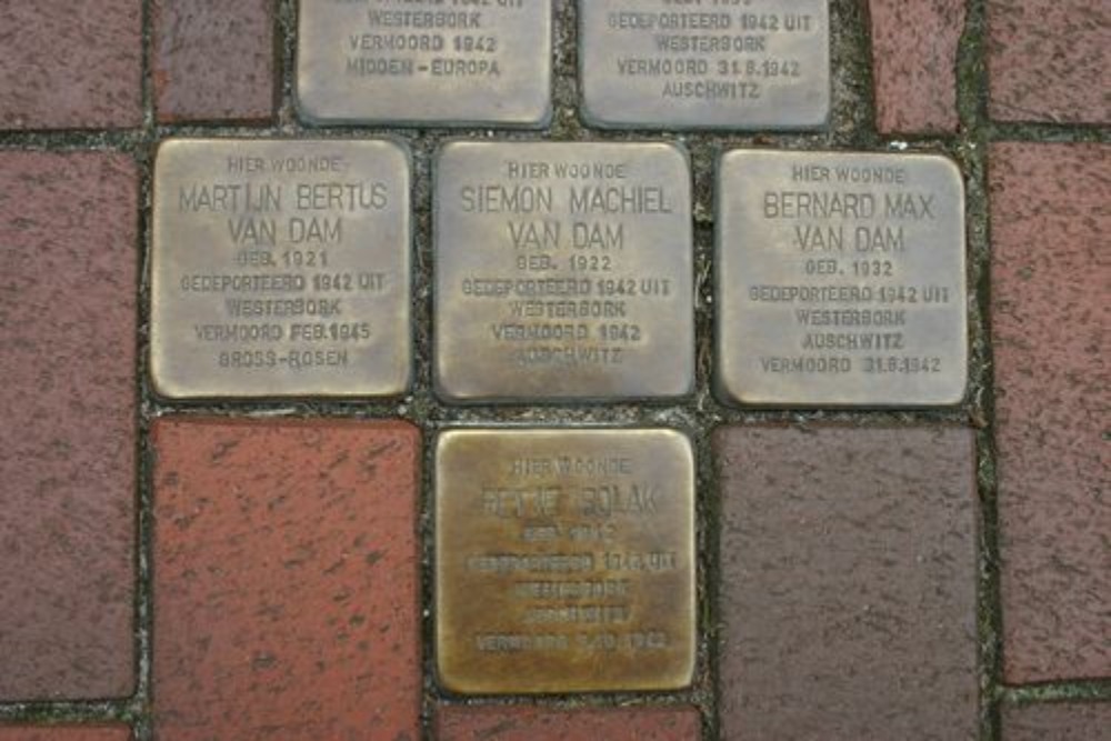 Stolpersteine Stationsweg 42 #3