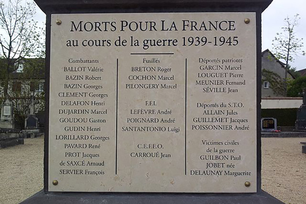 War Memorial St. Jean-de-Braye #1