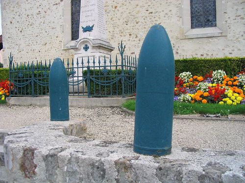 Oorlogsmonument Savigny-le-Temple