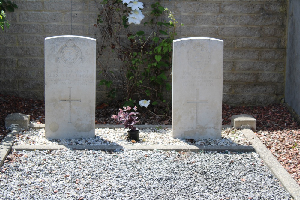 Commonwealth War Graves Moha #3