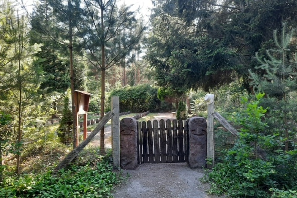 Essel Military Cemetery