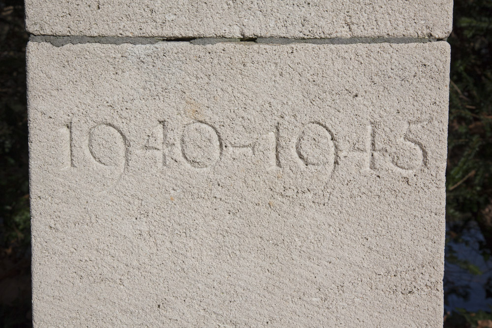 Oorlogsmonument Bennebroek #3