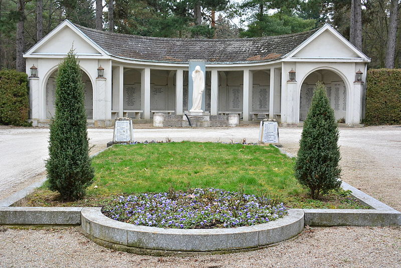 Austro-Hungarian War Graves Hollabrunn