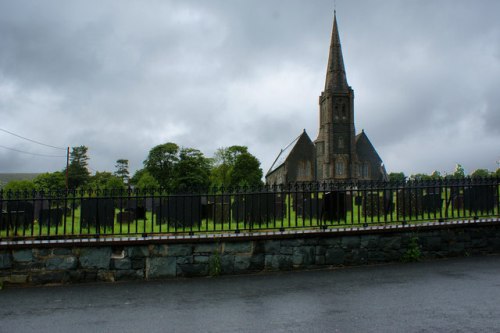 Oorlogsgraven van het Gemenebest Llandinorwig Churchyard #1