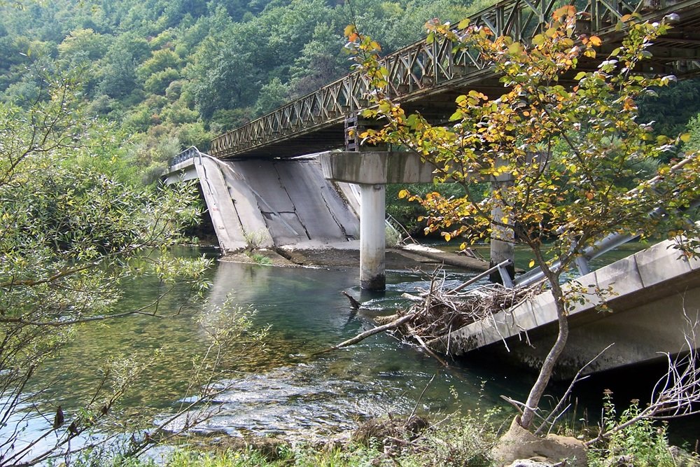 Blown Bridge River Una #4