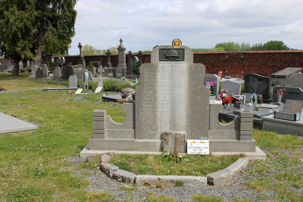 Oorlogsmonument Begraafplaats Erquennes