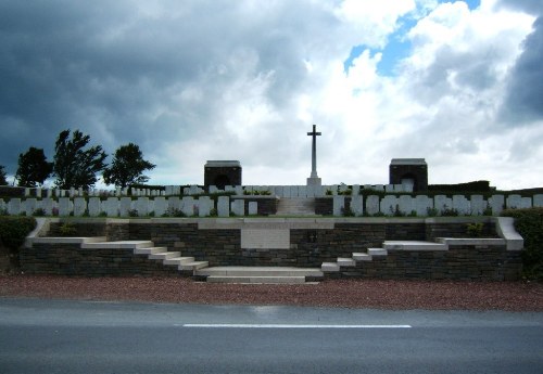 Commonwealth War Cemetery Bray Vale