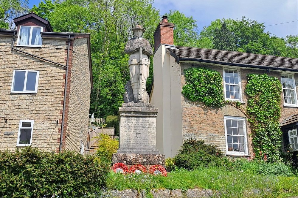 Oorlogsmonument New Radnor #3