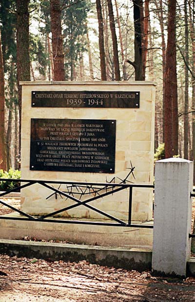 Begraafplaats Slachtoffers Nationaal-socialisme Warzyce #2