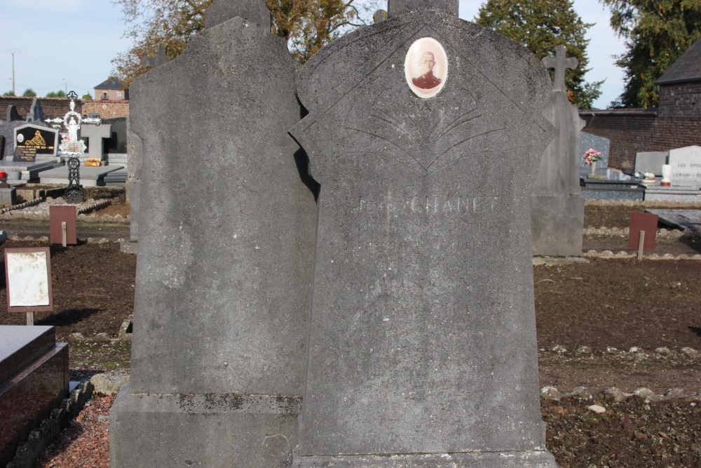 Belgian War Grave Poucet #2