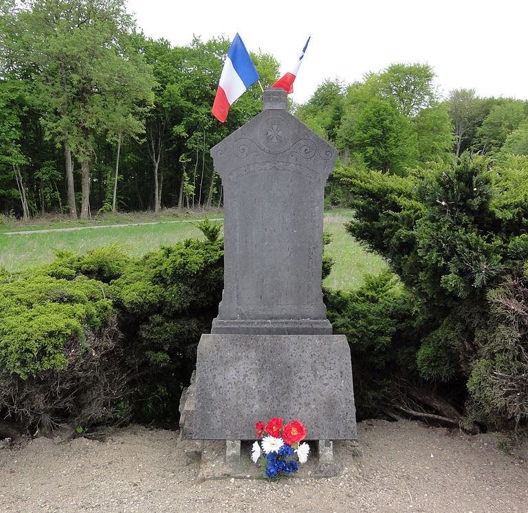 Monument Marceau Mascret