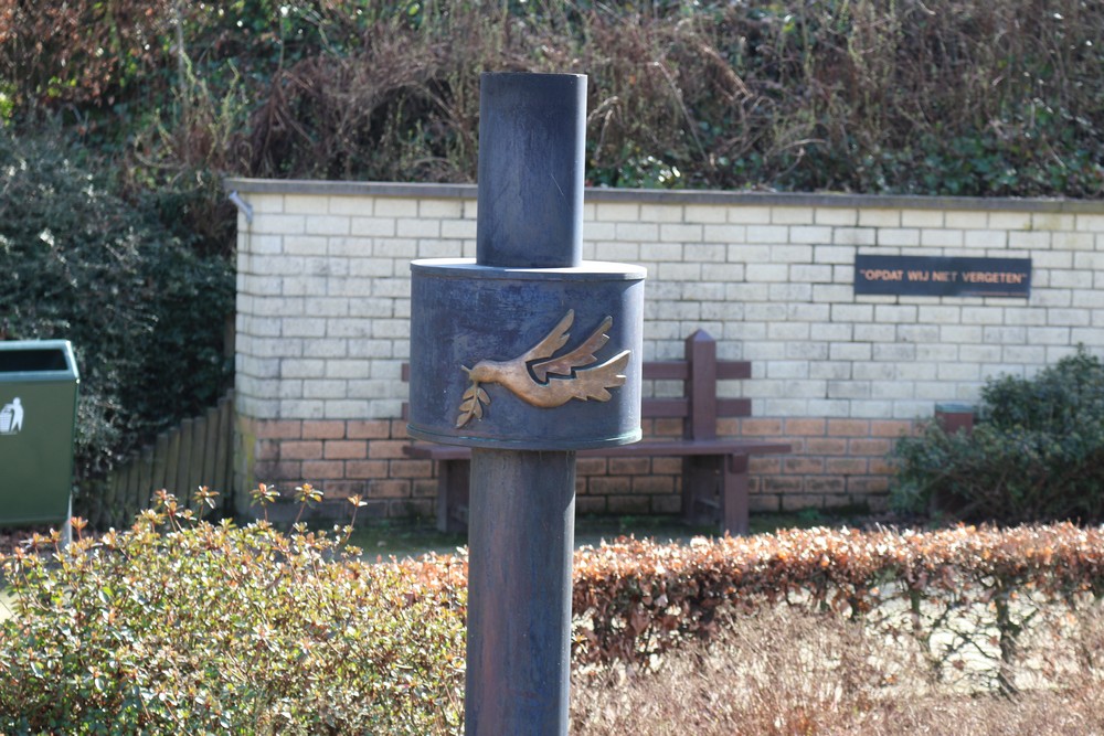 Oorlogsmonument Veldhoven #3