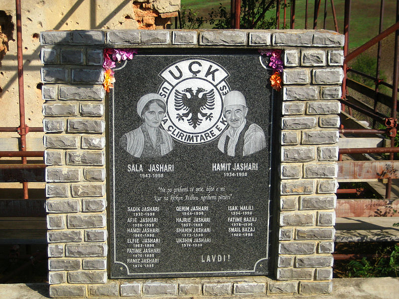 Monument Vermoorde Familie Jashari