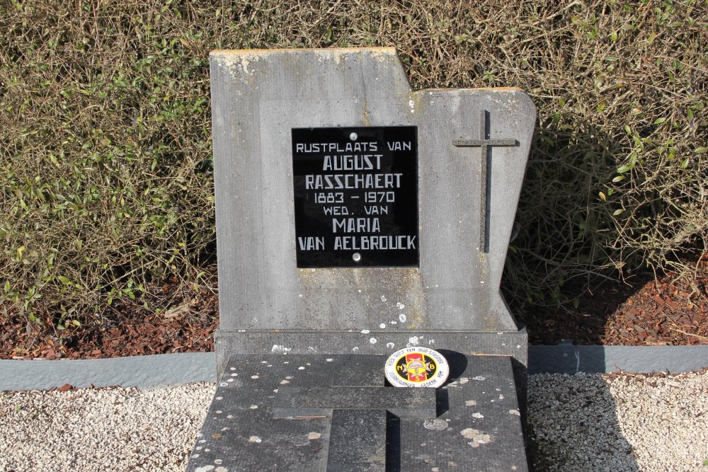 Belgian Graves Veterans Impe (Lede) #4