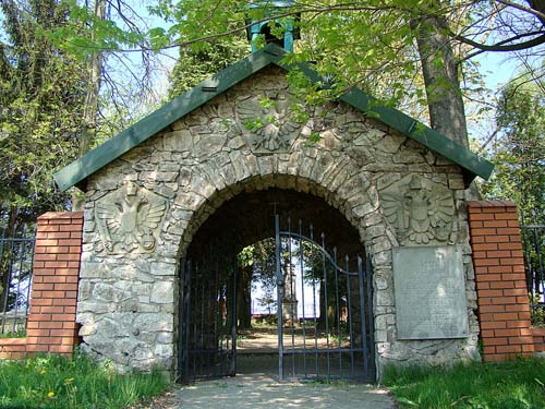 Russian-Austrian War Cemetery Iwaniska #1