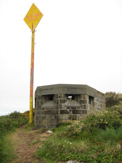 Pillbox FW3/24 Porthcurno