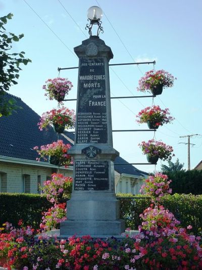 Oorlogsmonument Wardrecques #1